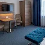 Hotel & Gaestehaus Rostock Luetten Klein